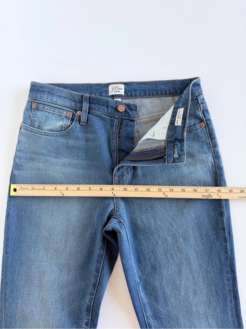 J.Crew Slim Boyfriend Jeans 28 Medium Wash Straight Leg Stretch Denim AQ823